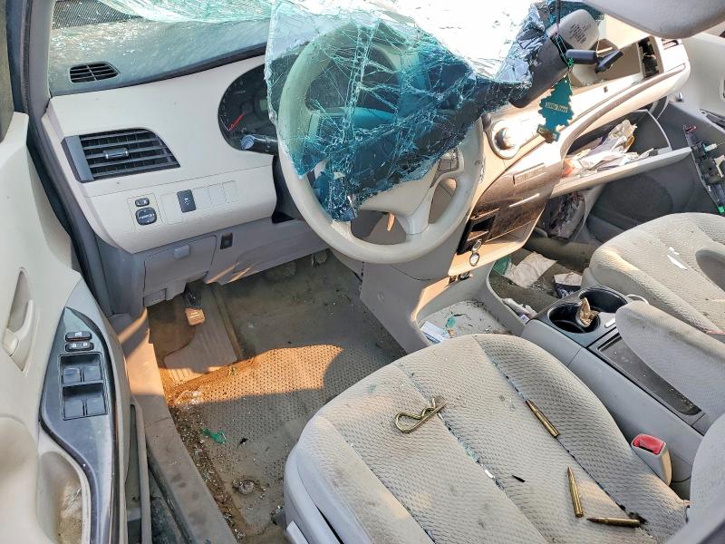 2013 Toyota Sienna მანქანა იყიდება აუქციონზე, vin: 5TDKK3DC9DS404992, აუქციონის ნომერი: 60461216