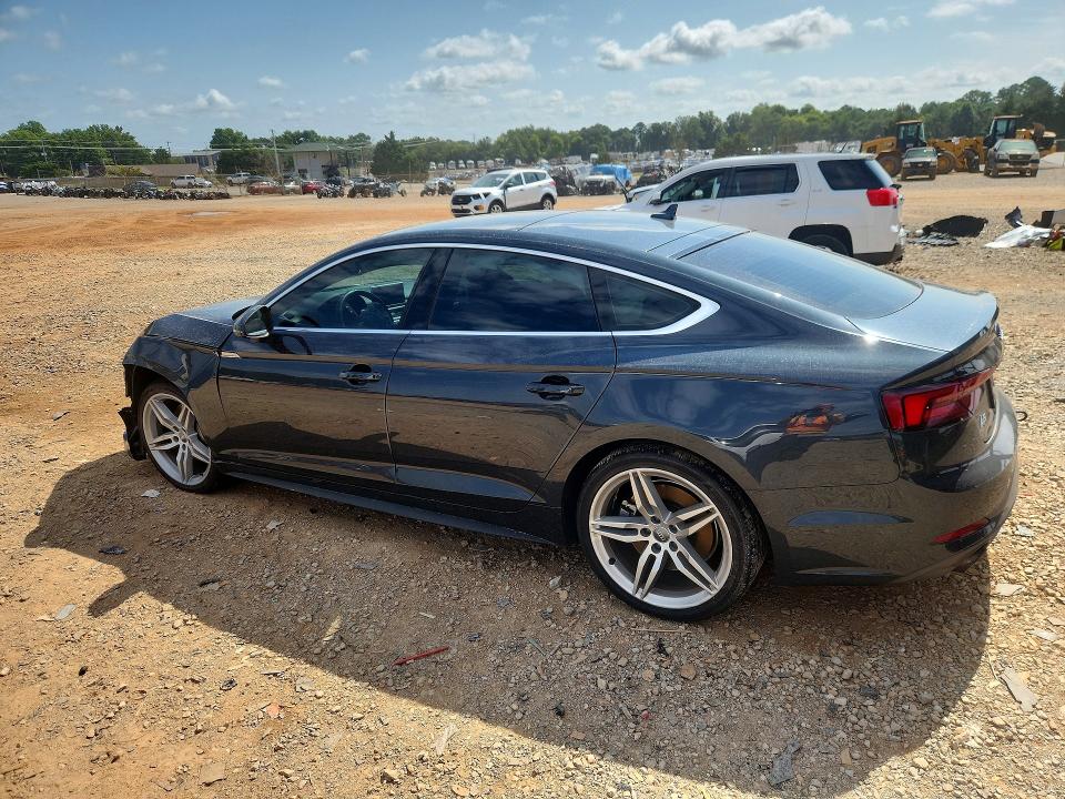 62033996 :رقم المزاد ، WAUFNCF53JA047757 vin ، 2018 Audi A5 مزاد بيع