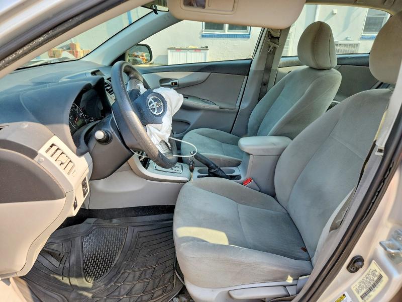 61529776 :رقم المزاد ، 5YFBU4EEXDP161007 vin ، 2013 Toyota Corolla مزاد بيع