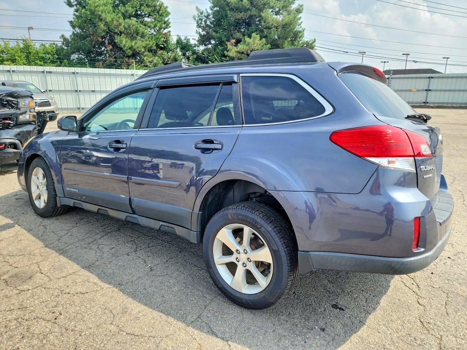 Продаж на аукціоні авто 2014 Subaru Outback, vin: 4S4BRCLC0E3252001, номер лоту: 61724806