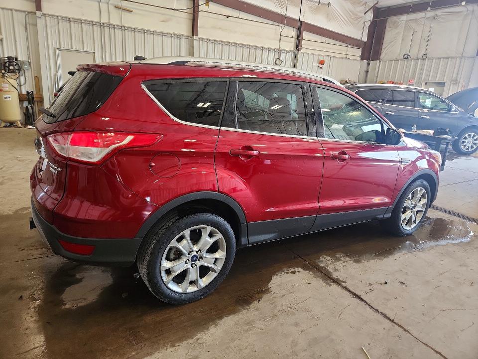 Продажа на аукционе авто 2015 Ford Escape, vin: 1FMCU9J92FUC57631, номер лота: 60972126