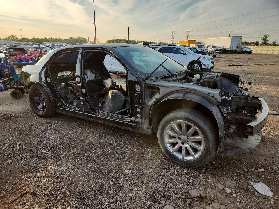 62247926 :رقم المزاد ، 2C3CCABG7KH682835 vin ، 2019 Chrysler 300 مزاد بيع