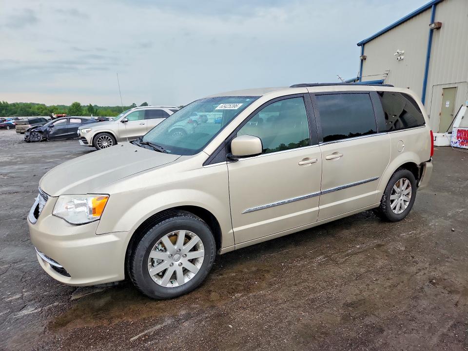 63425396 :رقم المزاد ، 2C4RC1BG8DR778153 vin ، 2013 Chrysler Town & Country مزاد بيع