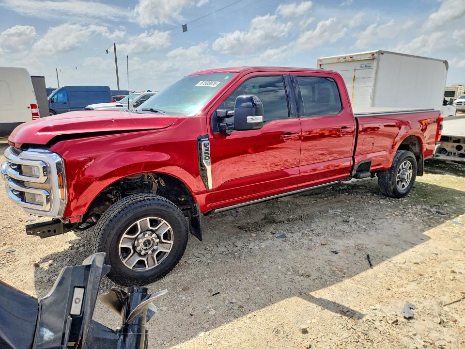 Продажа на аукционе авто 2024 Ford F350, vin: 1FT8W3BN0RED37960, номер лота: 61588976