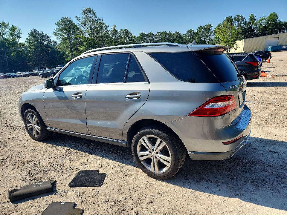 2013 Mercedes-benz Ml მანქანა იყიდება აუქციონზე, vin: 4JGDA5HB7DA212097, აუქციონის ნომერი: 59919946