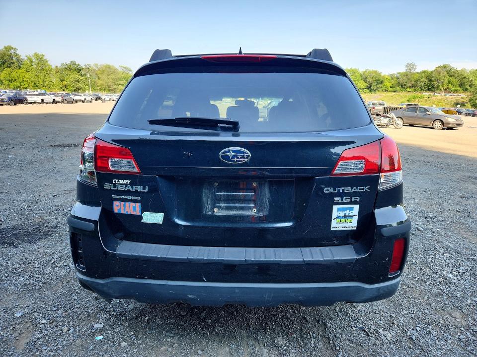 60383096 :رقم المزاد ، 4S4BRDSC3D2284632 vin ، 2013 Subaru Outback مزاد بيع