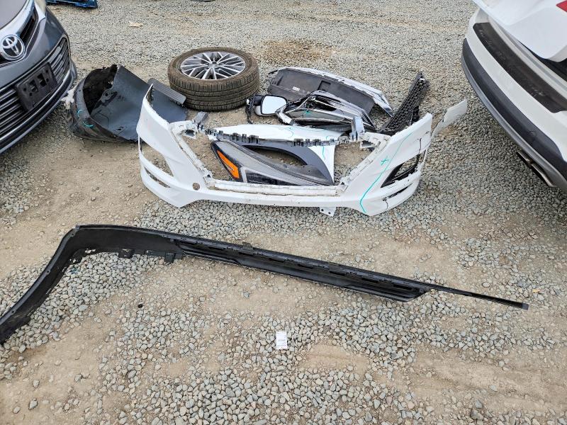 2020 Hyundai Tucson მანქანა იყიდება აუქციონზე, vin: KM8J33AL2LU256395, აუქციონის ნომერი: 85971805