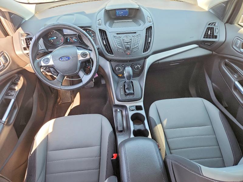 2015 Ford Escape მანქანა იყიდება აუქციონზე, vin: 1FMCU9G94FUB31004, აუქციონის ნომერი: 60692726