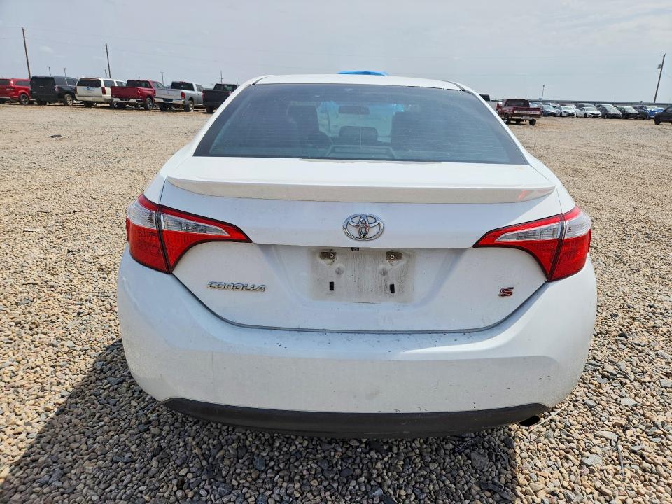 62835146 :رقم المزاد ، 5YFBURHE6FP201062 vin ، 2015 Toyota Corolla مزاد بيع