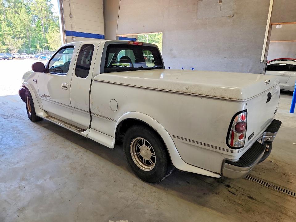 59117346 :رقم المزاد ، 1FTRX17W8YKB11320 vin ، 2000 Ford F150 مزاد بيع