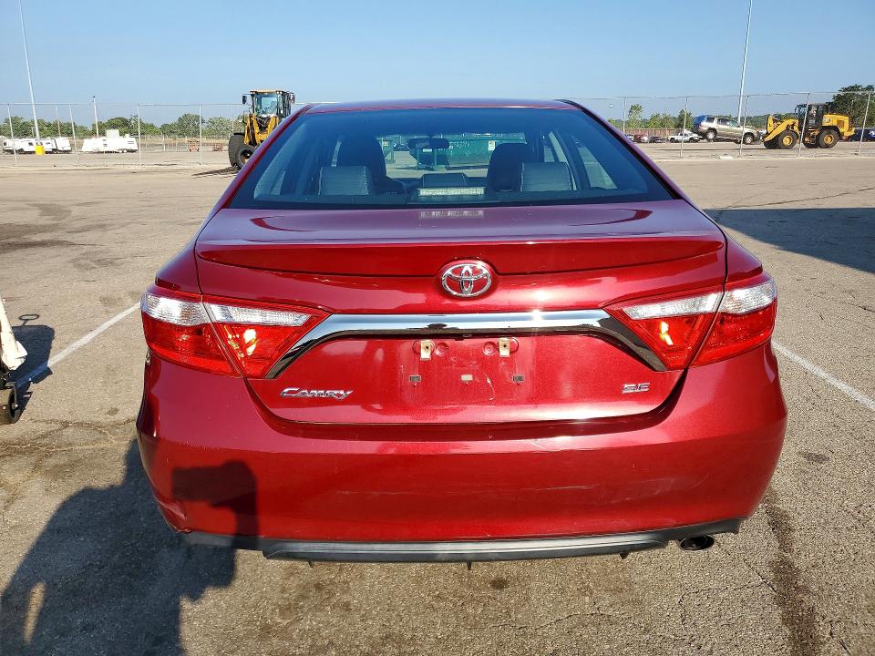 Продаж на аукціоні авто 2015 Toyota Camry, vin: 4T1BF1FKXFU978721, номер лоту: 60705236