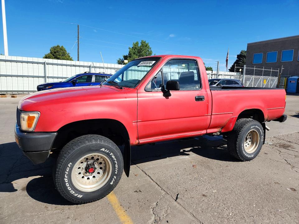 60665656 :رقم المزاد ، JT4VN01D0K2001536 vin ، 1989 Toyota Pickup مزاد بيع
