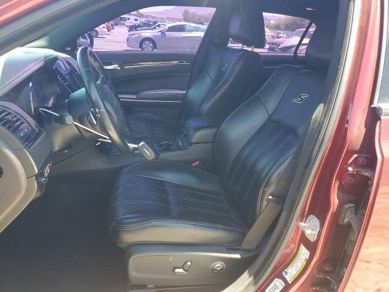 60086226 :رقم المزاد ، 2C3CCABG4KH585415 vin ، 2019 Chrysler 300 مزاد بيع