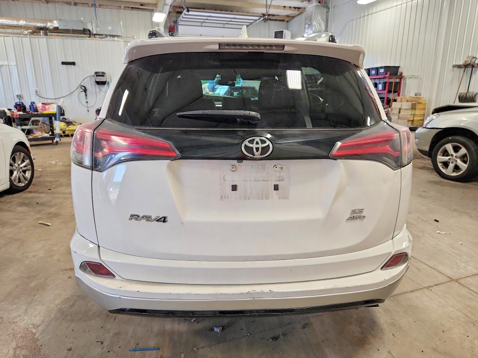 Aukcja sprzedaży 2016 Toyota Rav4, vin: JTMJFREV1GJ066167, numer aukcji: 61924326