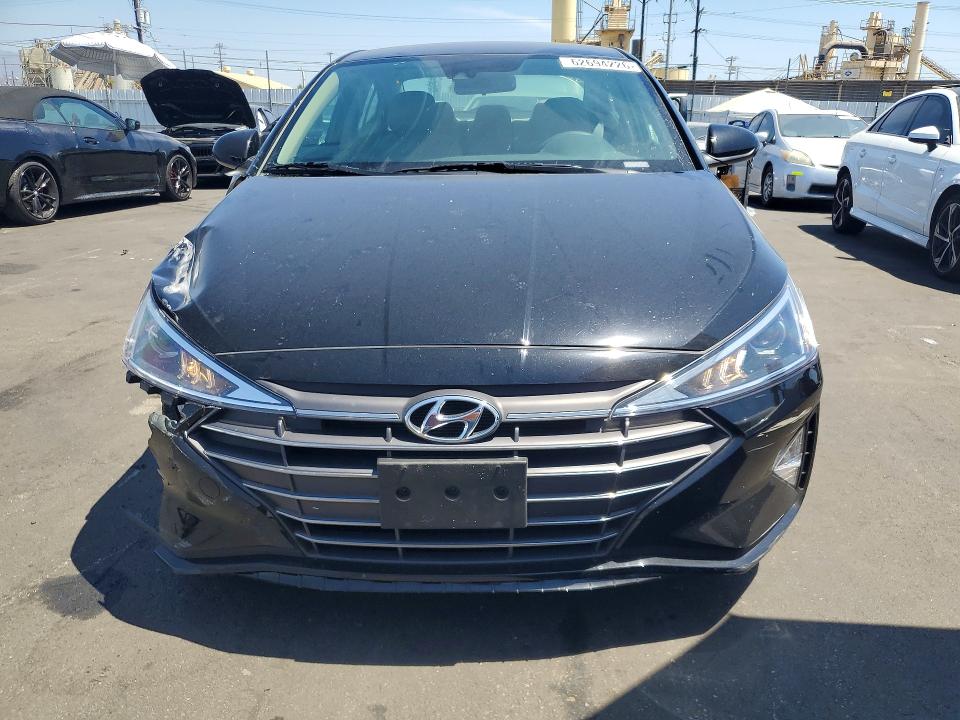 Продажа на аукционе авто 2019 Hyundai Elantra, vin: KMHD84LF9KU847270, номер лота: 62694226