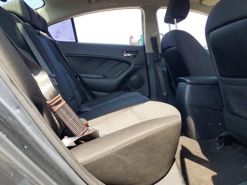 60581416 :رقم المزاد ، KNAFX4A63F5394568 vin ، 2015 Kia Forte مزاد بيع