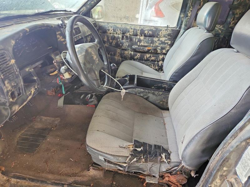 1995 Nissan Truck მანქანა იყიდება აუქციონზე, vin: 1N6SD16Y3SC338989, აუქციონის ნომერი: 61988906