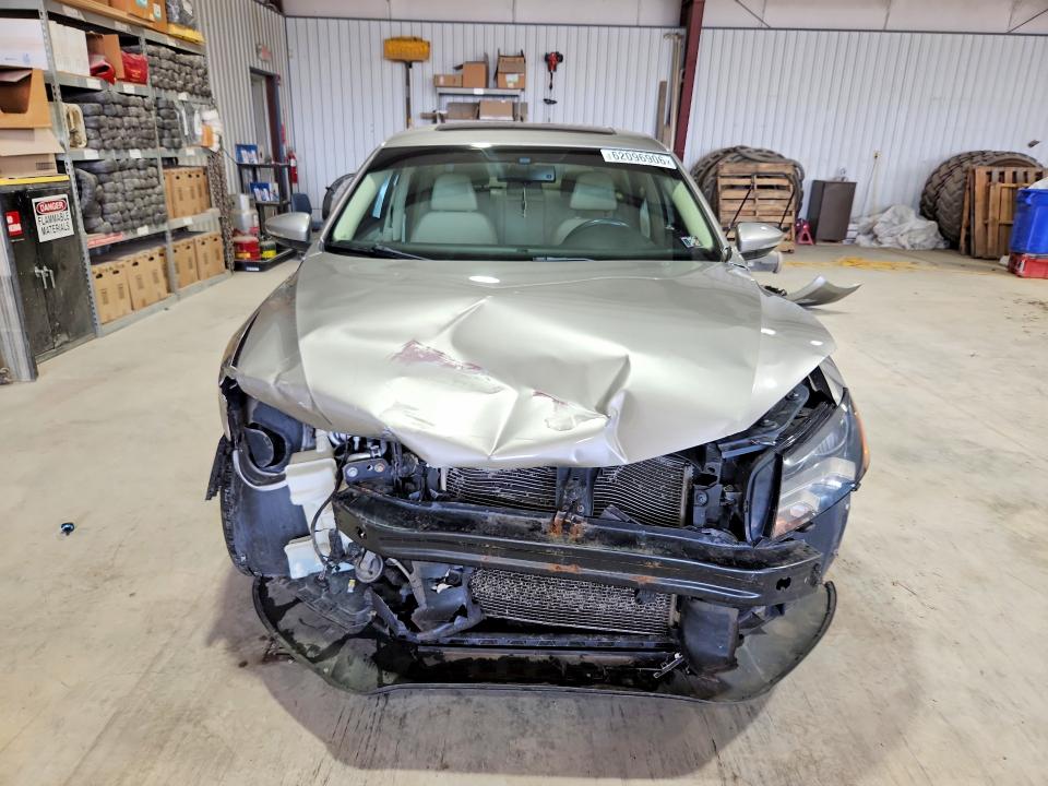 62096906 :رقم المزاد ، 1VWBN7A39CC034823 vin ، 2012 Volkswagen Passat مزاد بيع