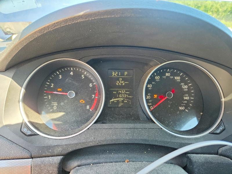 60763906 :رقم المزاد ، 3VW2B7AJ1HM288670 vin ، 2017 Volkswagen Jetta مزاد بيع