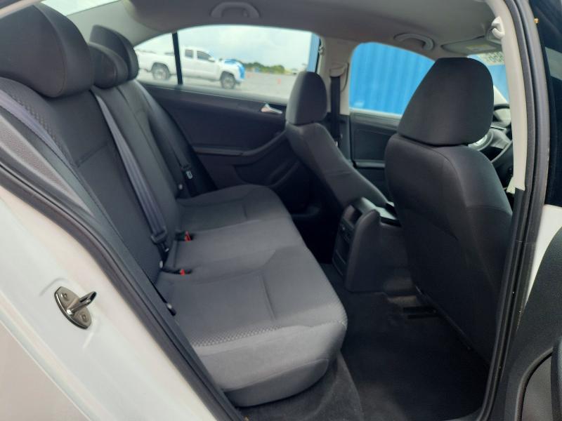2014 Volkswagen Jetta მანქანა იყიდება აუქციონზე, vin: 3VWLL7AJ1EM309174, აუქციონის ნომერი: 63434856