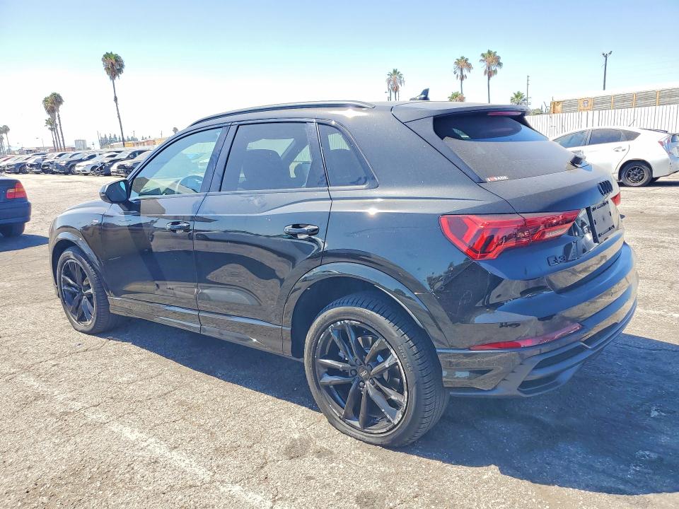 Продаж на аукціоні авто 2022 Audi Q3, vin: WA1DECF39N1042409, номер лоту: 63537746