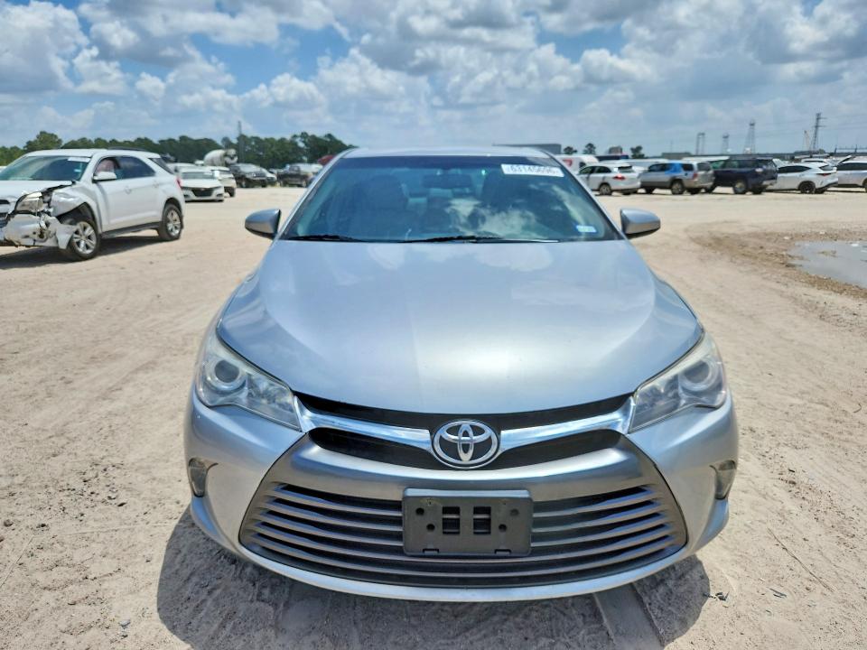 Aukcja sprzedaży 2017 Toyota Camry, vin: 4T1BF1FK2HU726805, numer aukcji: 63145696