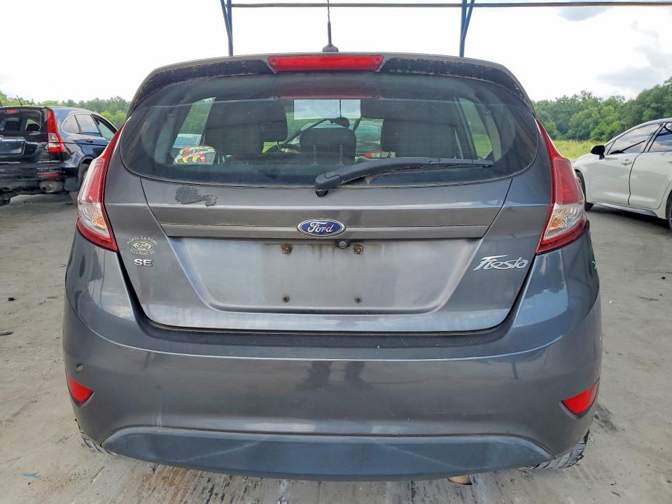 59272126 :رقم المزاد ، 3FADP4EJ6JM108181 vin ، 2018 Ford Fiesta مزاد بيع