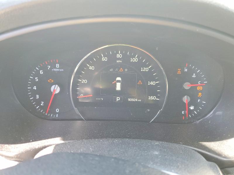 63362586 :رقم المزاد ، 5XYPHDA12HG268690 vin ، 2017 Kia Sorento مزاد بيع