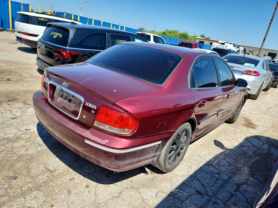60452146 :رقم المزاد ، KMHWF35H74A032156 vin ، 2004 Hyundai Sonata مزاد بيع