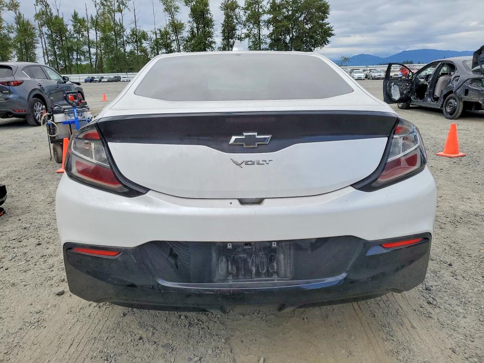 62756966 :رقم المزاد ، 1G1RA6S53HU167112 vin ، 2017 Chevrolet Volt مزاد بيع