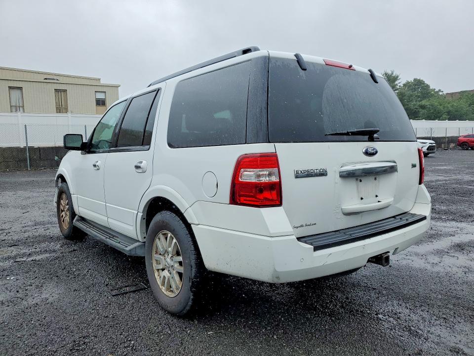 Продаж на аукціоні авто 2011 Ford Expedition, vin: 1FMJU1J58BEF43932, номер лоту: 77248775