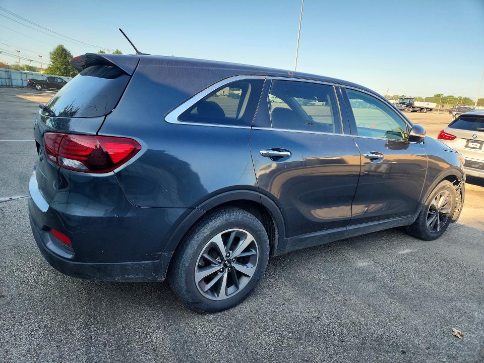 61816996 :رقم المزاد ، 5XYPGDA50LG692609 vin ، 2020 Kia Sorento مزاد بيع