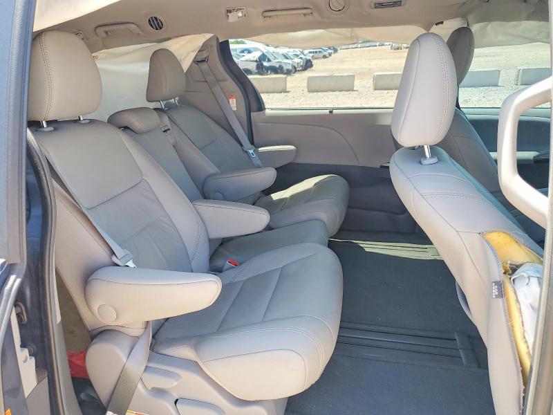 Продажа на аукционе авто 2017 Toyota Sienna, vin: 5TDYZ3DC2HS874440, номер лота: 60800486