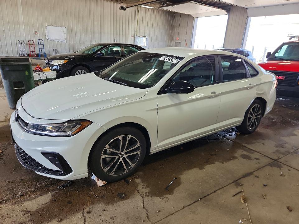 85973105 :رقم المزاد ، 3VWBX7BU2SM042325 vin ، 2025 Volkswagen Jetta مزاد بيع