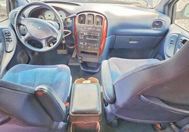 2002 Chrysler Town & Country მანქანა იყიდება აუქციონზე, vin: 2C4GP44312R636604, აუქციონის ნომერი: 62547956