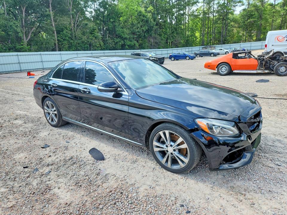 2015 Mercedes-benz C მანქანა იყიდება აუქციონზე, vin: 55SWF4KB9FU036096, აუქციონის ნომერი: 59823876