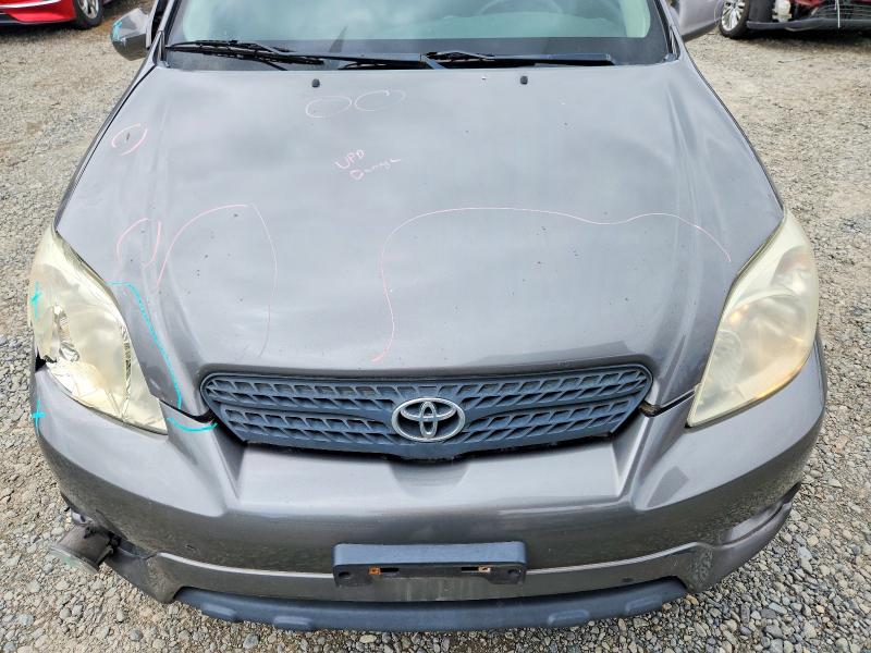 61053526 :رقم المزاد ، 2T1KR32E75C494251 vin ، 2005 Toyota Corolla Matrix مزاد بيع
