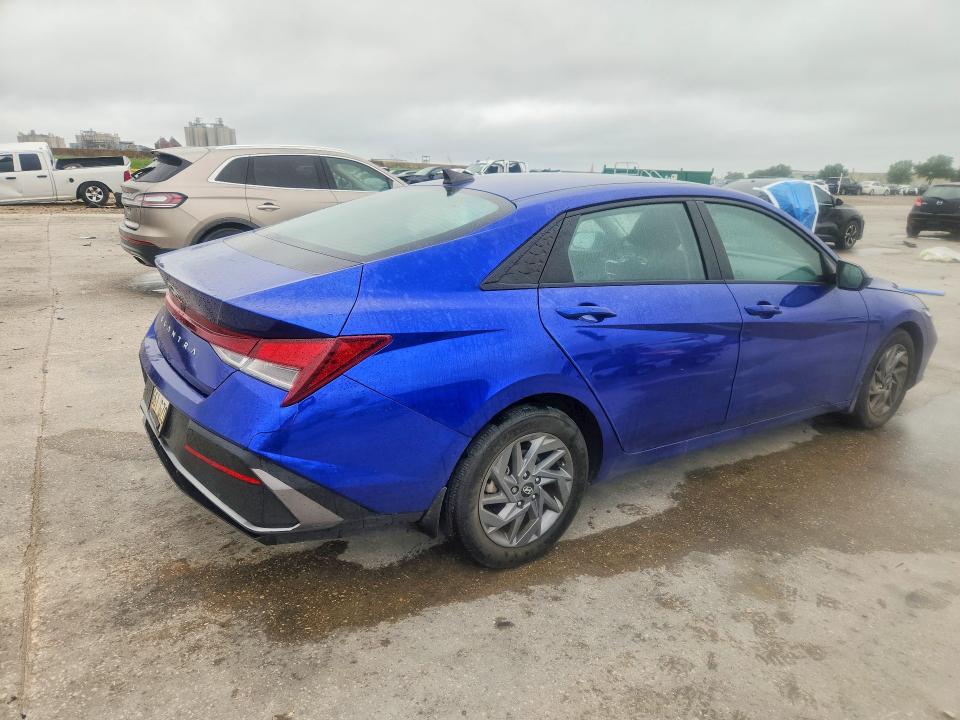 2024 Hyundai Elantra მანქანა იყიდება აუქციონზე, vin: KMHLM4DG4RU764127, აუქციონის ნომერი: 62326536