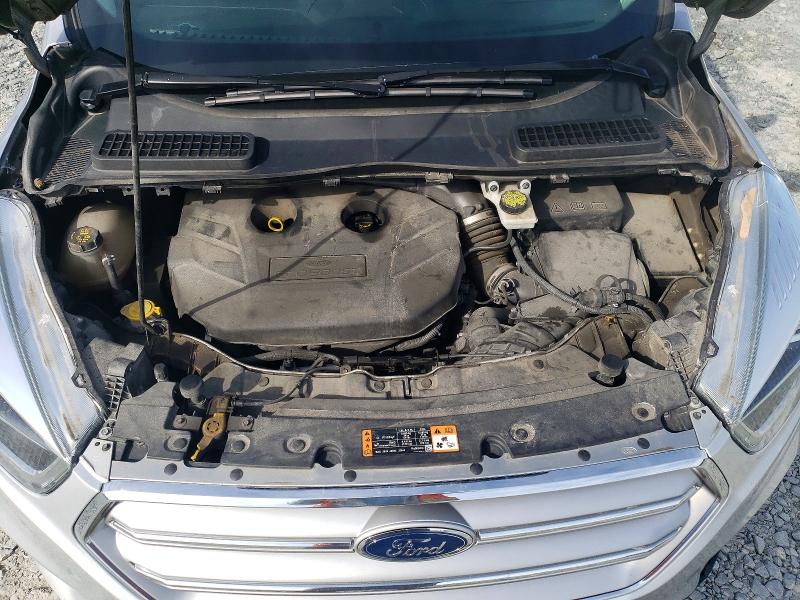 63147976 :رقم المزاد ، 1FMCU9J95HUA70239 vin ، 2017 Ford Escape مزاد بيع