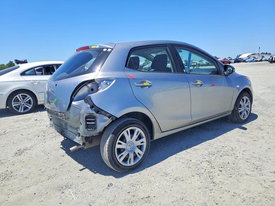 61717816 :رقم المزاد ، JM1DE1HZ4B0125534 vin ، 2011 Mazda Mazda2 مزاد بيع