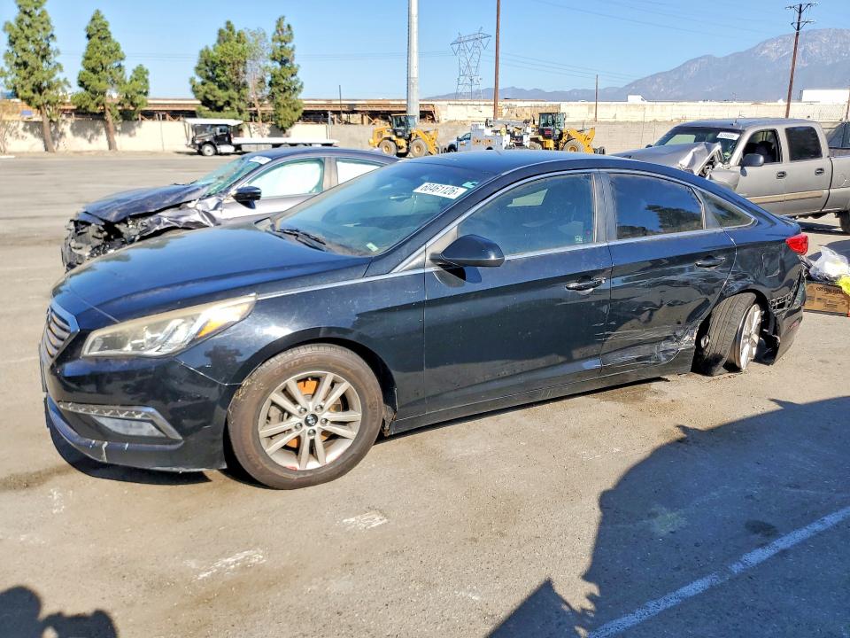 2015 Hyundai Sonata მანქანა იყიდება აუქციონზე, vin: 5NPE24AF2FH204580, აუქციონის ნომერი: 60461126