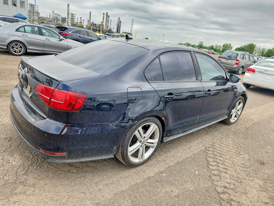 58035796 :رقم المزاد ، 3VW5T7AJ6HM333158 vin ، 2017 Volkswagen Jetta مزاد بيع