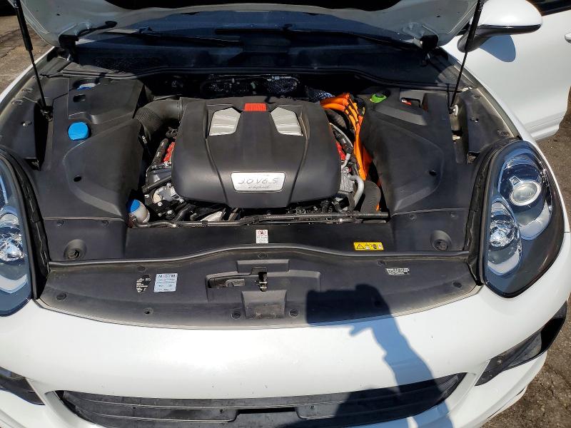Aukcja sprzedaży 2015 Porsche Cayenne, vin: WP1AE2A21FLA52521, numer aukcji: 61881816
