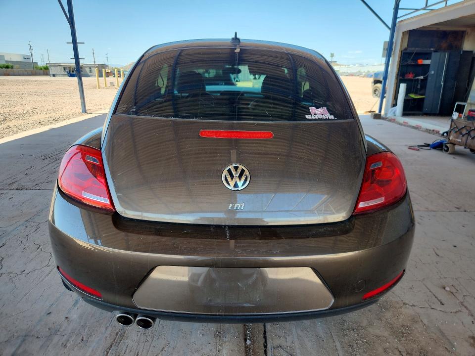 60271386 :رقم المزاد ، 3VWJL7AT2DM692789 vin ، 2013 Volkswagen Beetle مزاد بيع