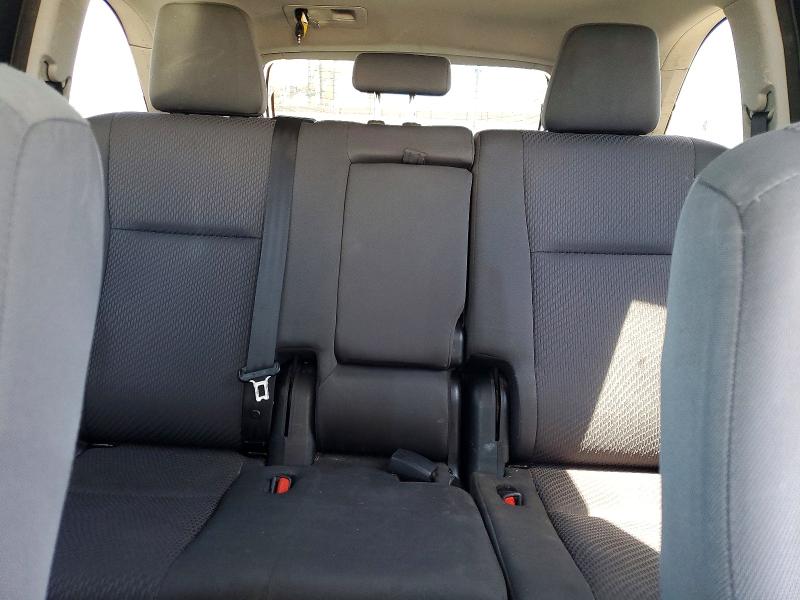62872716 :رقم المزاد ، 5TDZARFH3JS037290 vin ، 2018 Toyota Highlander مزاد بيع
