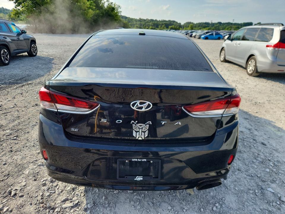62035156 :رقم المزاد ، 5NPE24AF2JH652343 vin ، 2018 Hyundai Sonata مزاد بيع