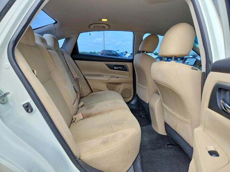 Продаж на аукціоні авто 2015 Nissan Altima, vin: 1N4AL3AP7FC583852, номер лоту: 60008256