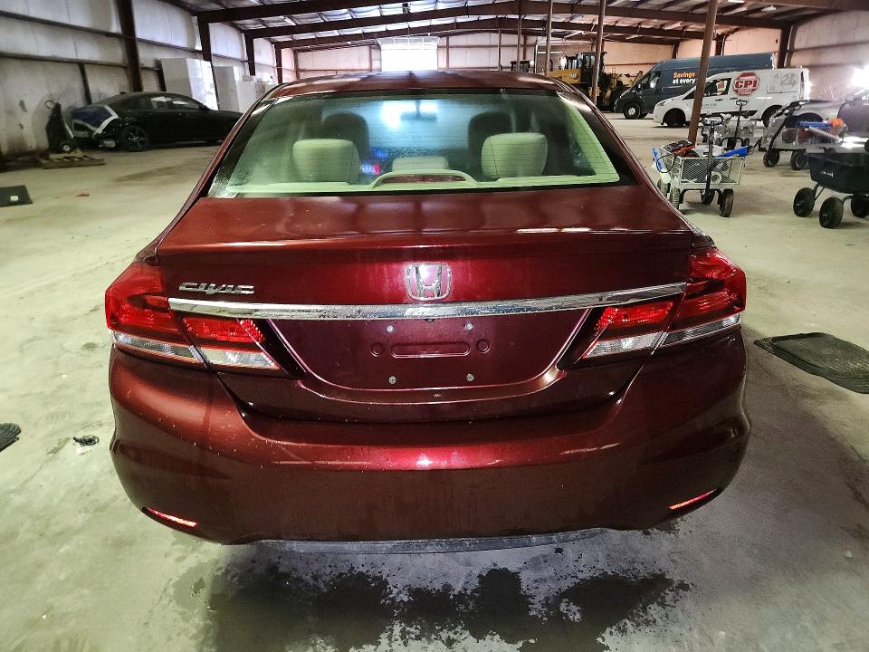62111176 :رقم المزاد ، 2HGFB2F51FH557167 vin ، 2015 Honda Civic مزاد بيع