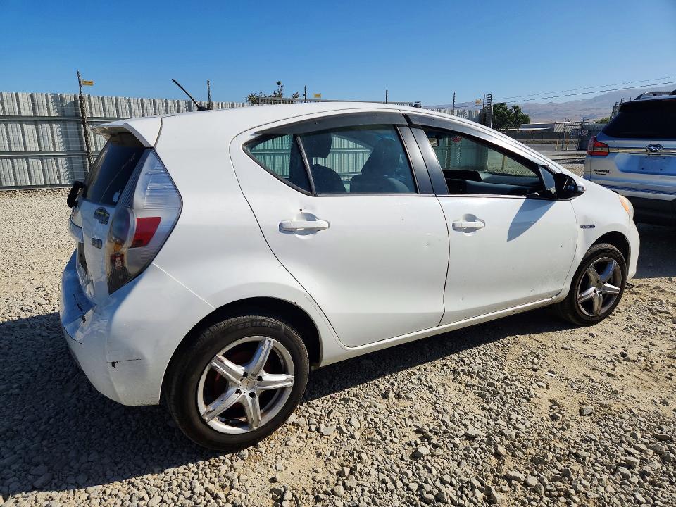 60424876 :رقم المزاد ، JTDKDTB38C1025474 vin ، 2012 Toyota Prius C مزاد بيع
