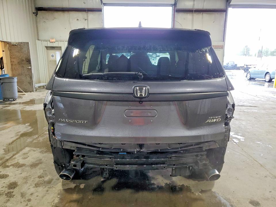 62643726 :رقم المزاد ، 5FNYF8H23MB006498 vin ، 2021 Honda Passport مزاد بيع